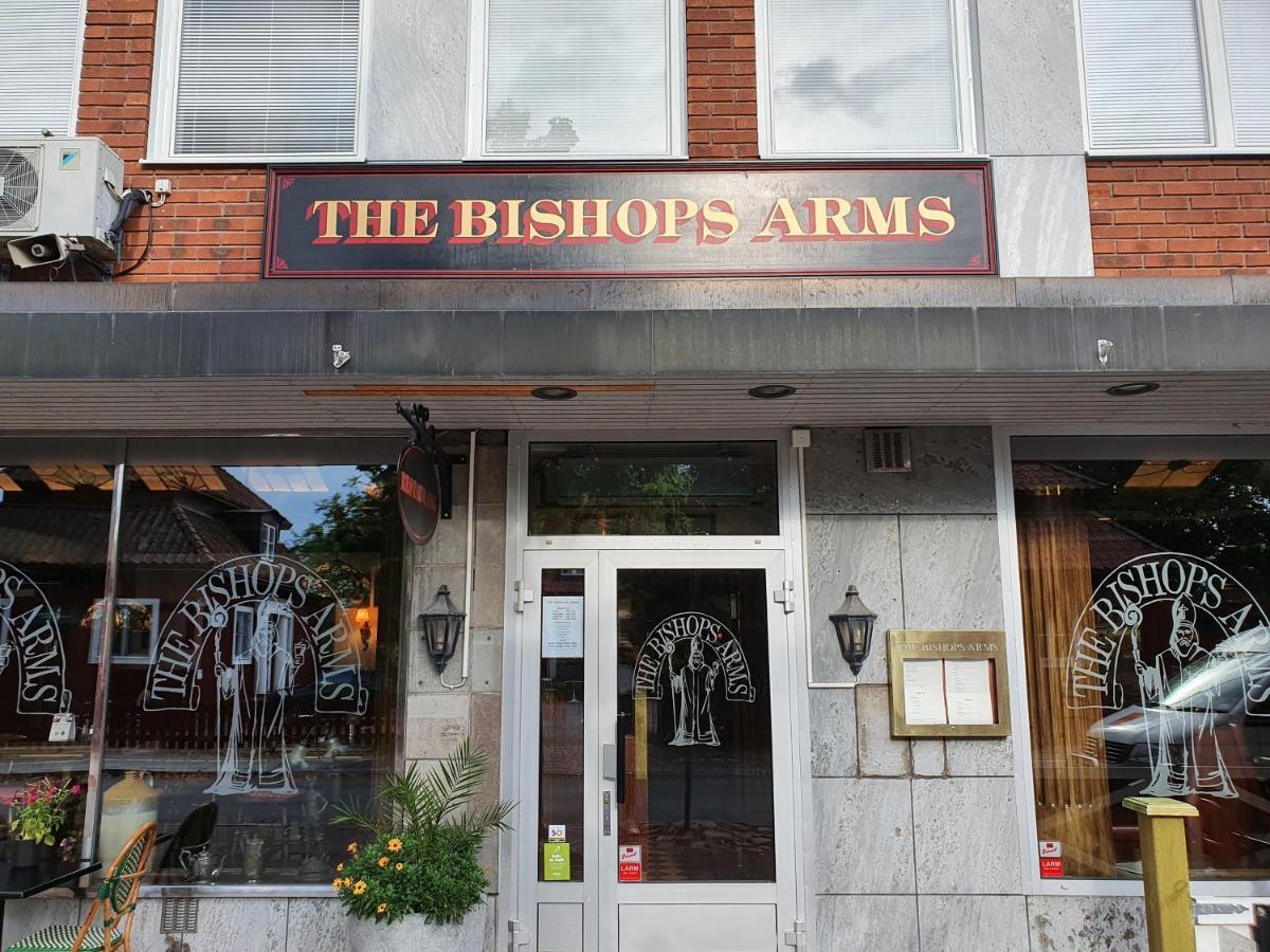 Hotel Bishops Arms Мора Екстериор снимка
