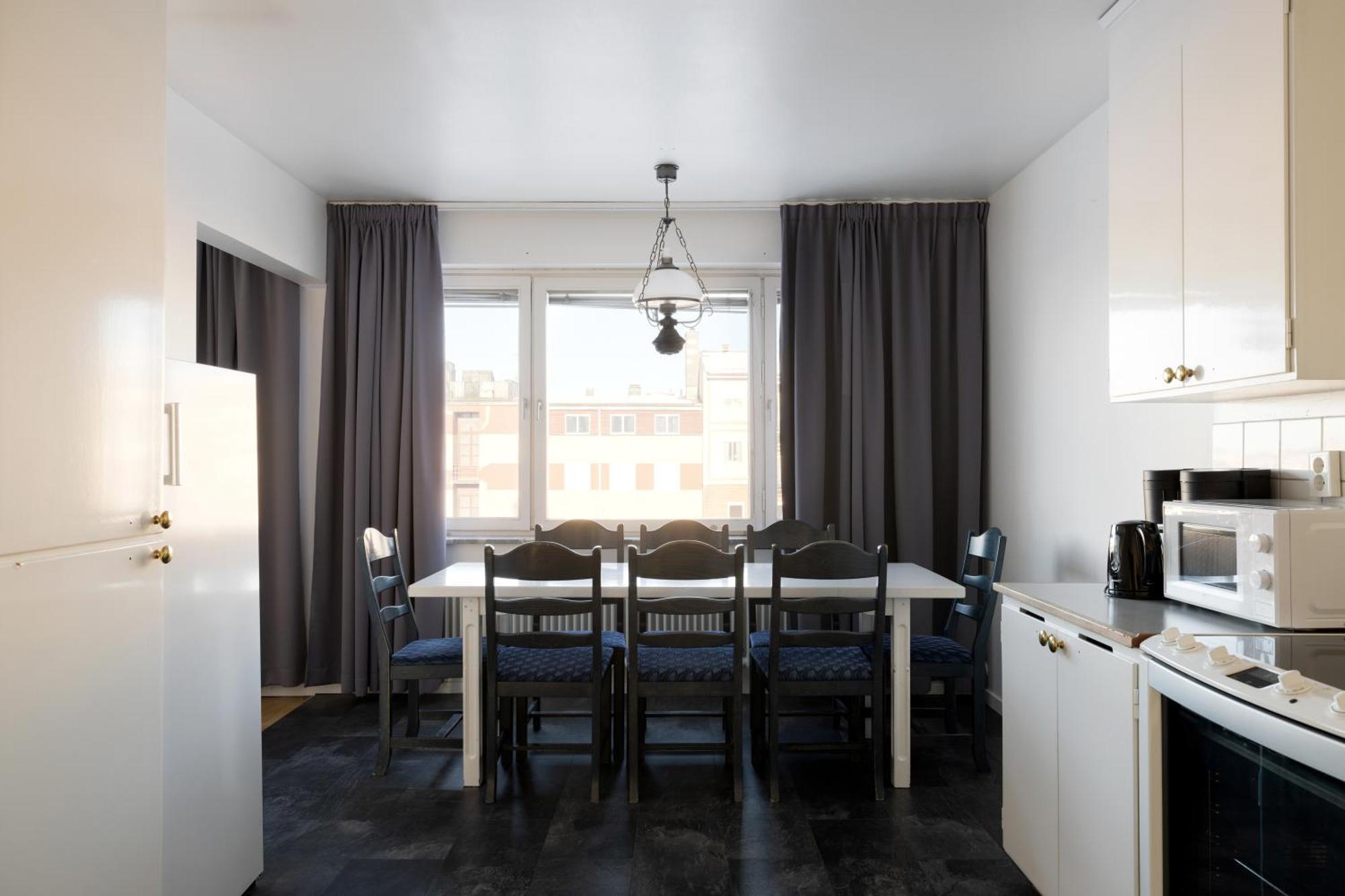 Hotel Bishops Arms Мора Стая снимка