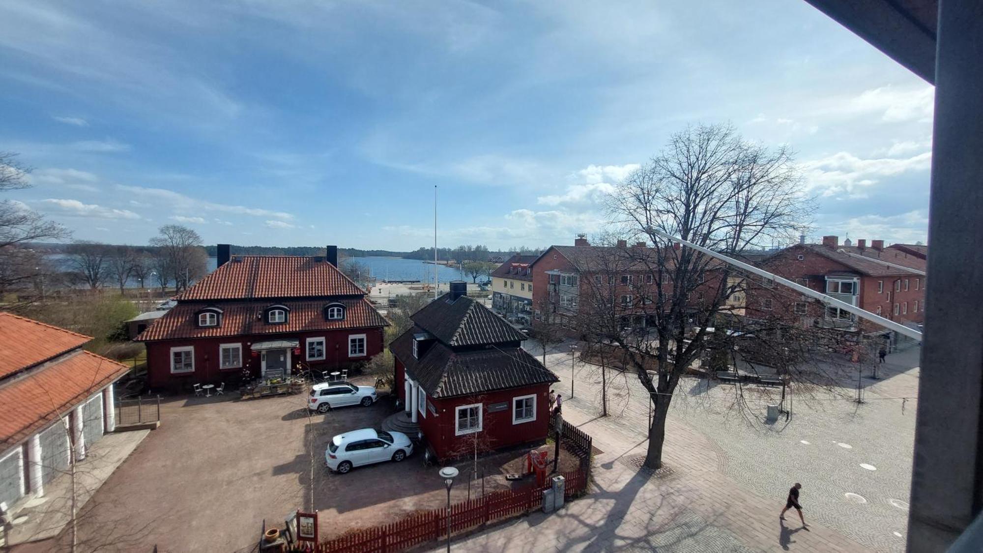 Hotel Bishops Arms Мора Екстериор снимка